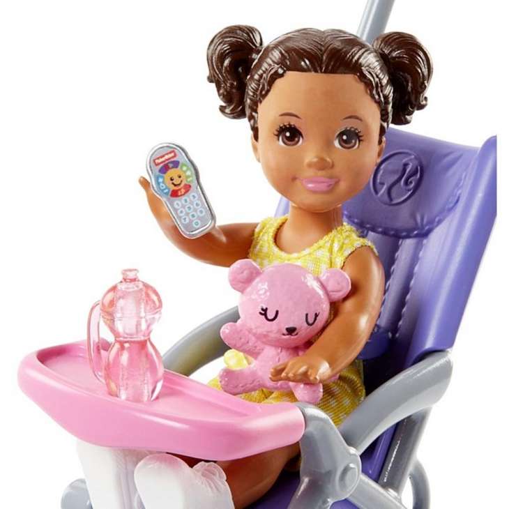 Barbika dadilja sa bebom i kolicima BARBIE®